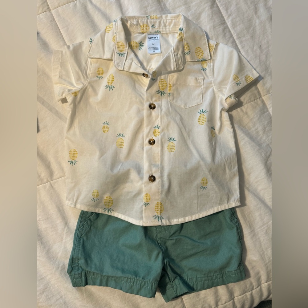 Pineapple outfit